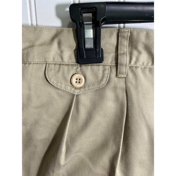 Pro Celebrity Men’s Tan/ Beige color Elastic Waist Pleated Front Shorts Size 36 - Picture 2 of 5